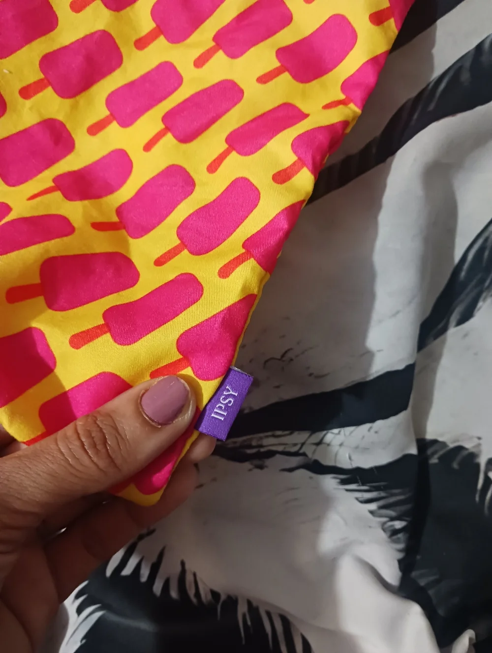 Ipsy Women Makeup Adjustable Bag